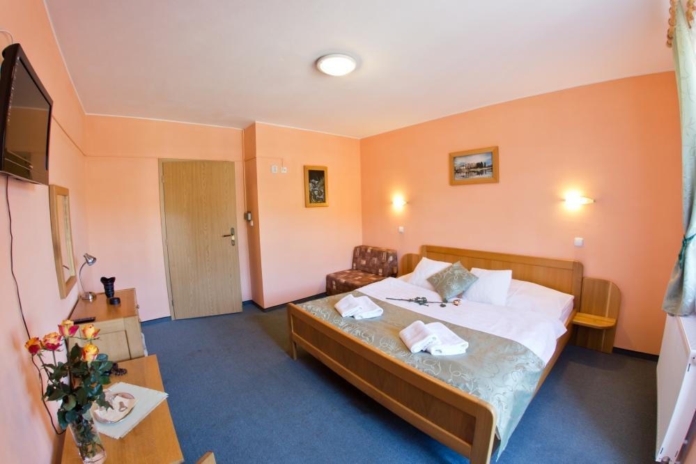 Hotel Gobor Vitanová Esterno foto
